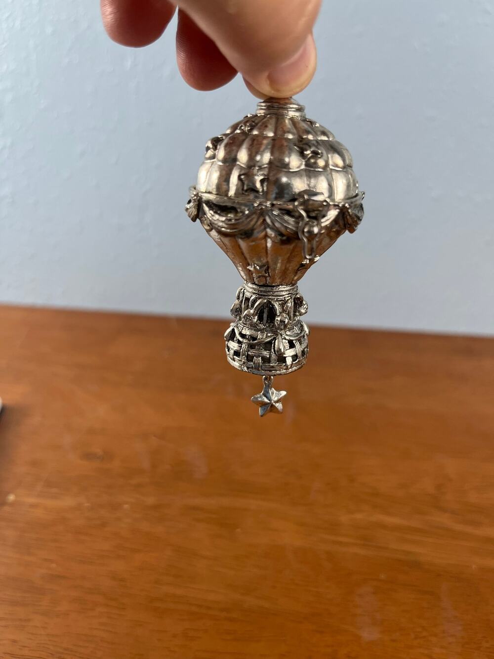 VTG Arthur Court 2002 Bunny Hot Air Balloon Christmas Ornament Holidays.